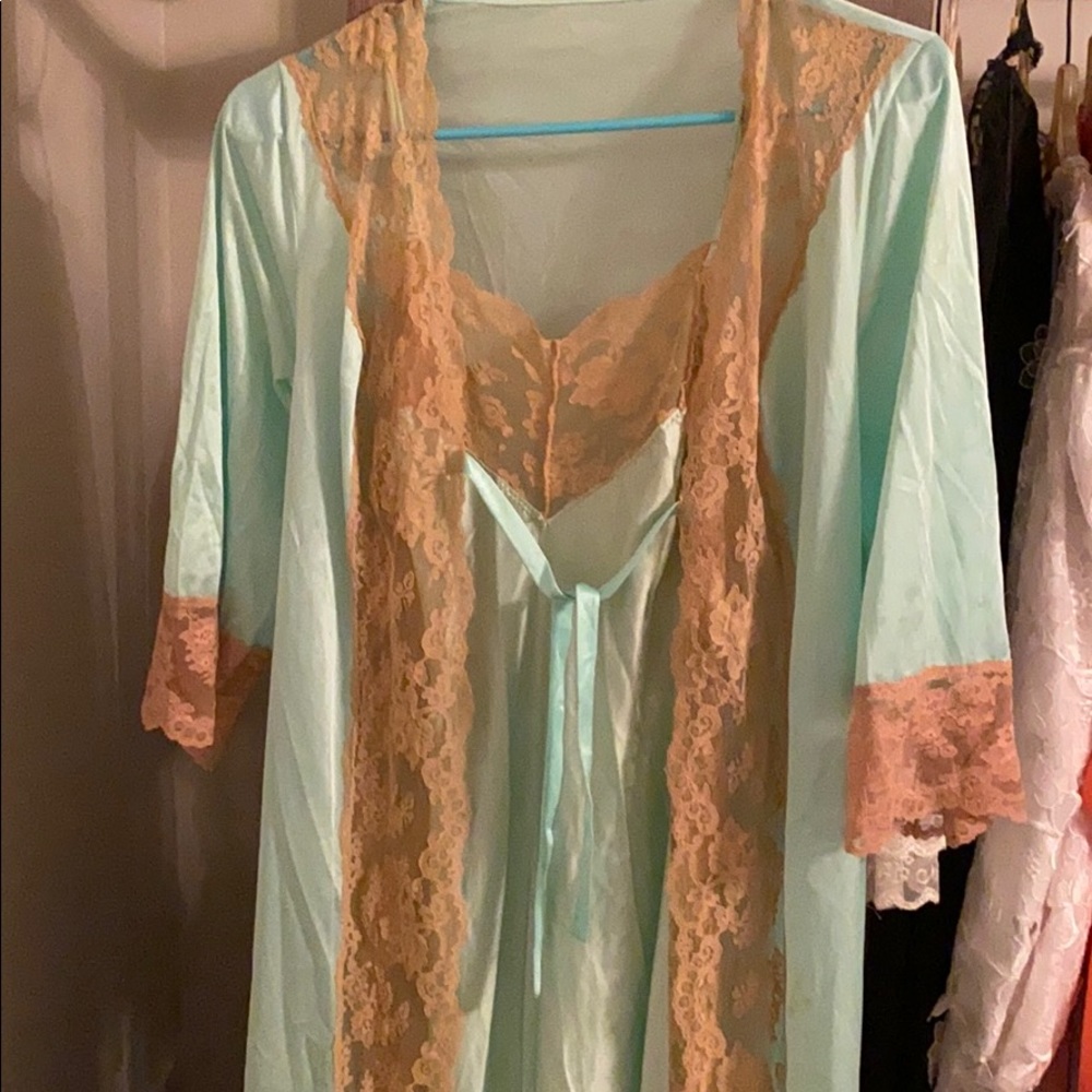 Vintage nightgown